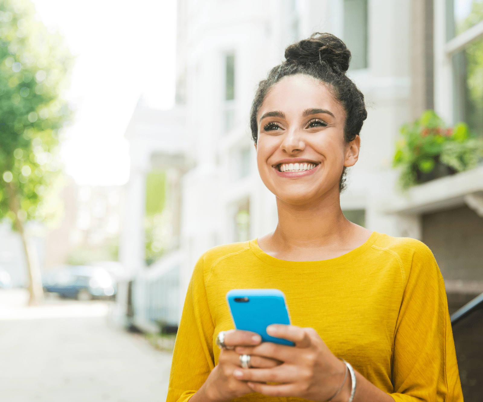 girl-on-mobile-phone